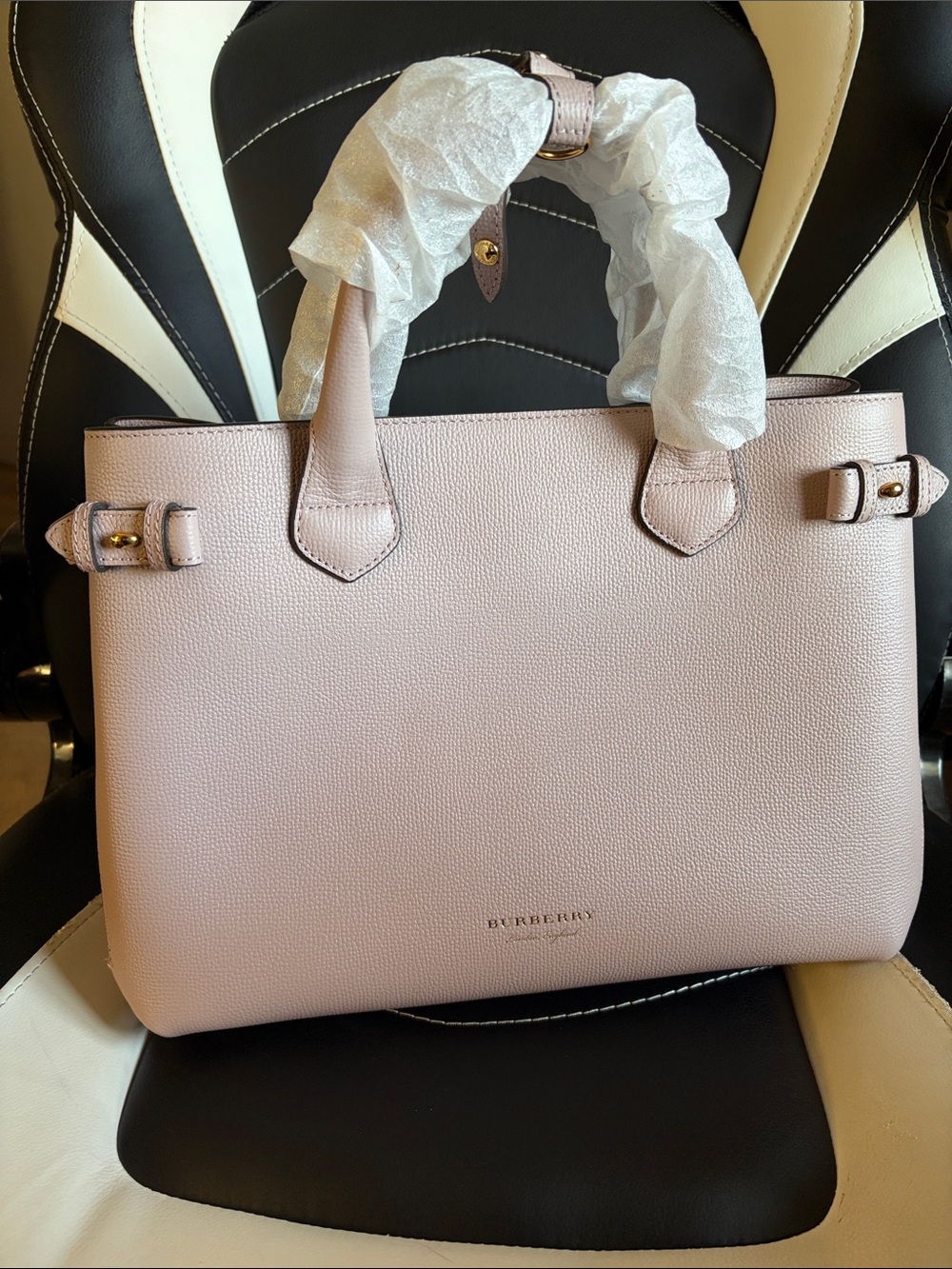 NWOT Burberry Pale Orchid Banner Bag